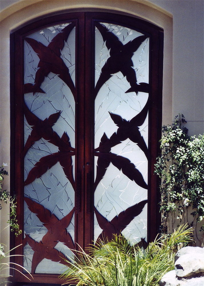 gate glass etched frosted panels overlap leaves sans soucie "Leaf Gate", Frames by Smiley's Metal Craft, Inc.