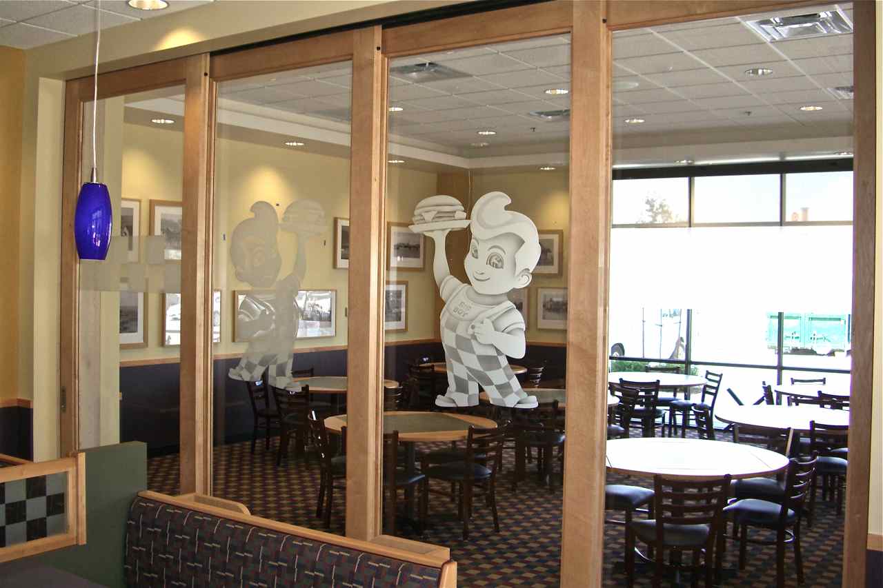 bobs big boy etched glass windows - 1